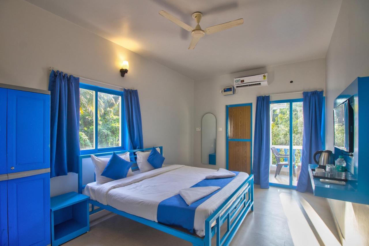 Mandrem Retreat Beach Resort オールド･ゴア エクステリア 写真